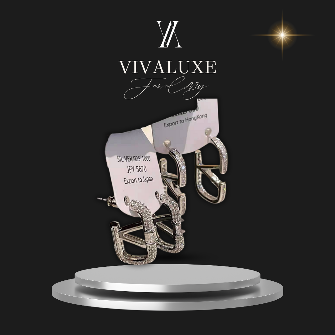 V Earrings Hi-End